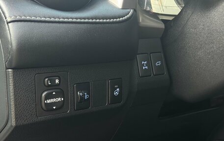 Toyota RAV4, 2017 год, 2 229 000 рублей, 14 фотография