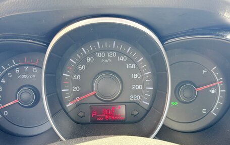 KIA Rio III рестайлинг, 2012 год, 760 000 рублей, 9 фотография