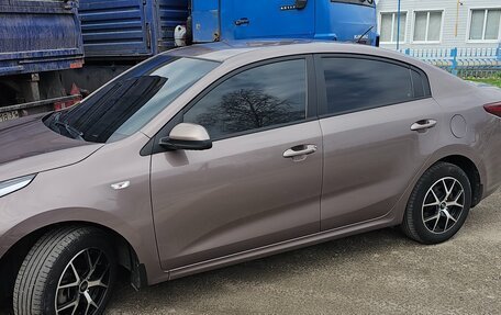 KIA Rio IV, 2019 год, 1 400 000 рублей, 7 фотография