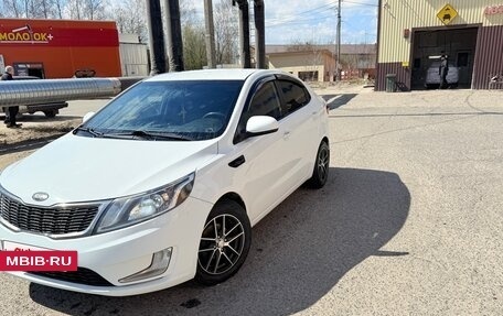 KIA Rio III рестайлинг, 2012 год, 760 000 рублей, 3 фотография