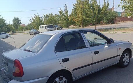 Hyundai Accent II, 2004 год, 300 000 рублей, 3 фотография