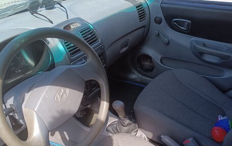 Hyundai Accent II, 2004 год, 300 000 рублей, 4 фотография