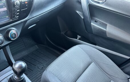 Toyota Corolla, 2013 год, 1 250 000 рублей, 26 фотография