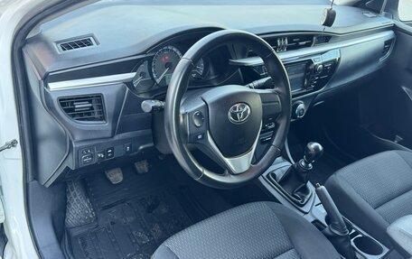 Toyota Corolla, 2013 год, 1 250 000 рублей, 22 фотография