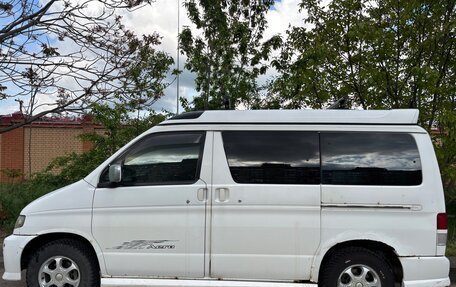 Mazda Bongo Friendee i рестайлинг, 2001 год, 600 000 рублей, 21 фотография