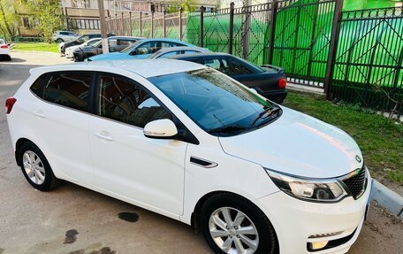 KIA Rio III рестайлинг, 2015 год, 965 000 рублей, 4 фотография