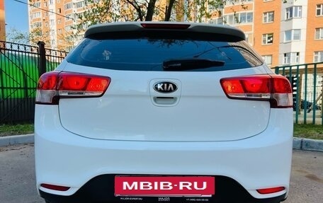 KIA Rio III рестайлинг, 2015 год, 965 000 рублей, 8 фотография