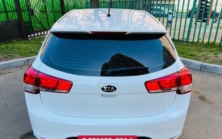 KIA Rio III рестайлинг, 2015 год, 965 000 рублей, 7 фотография
