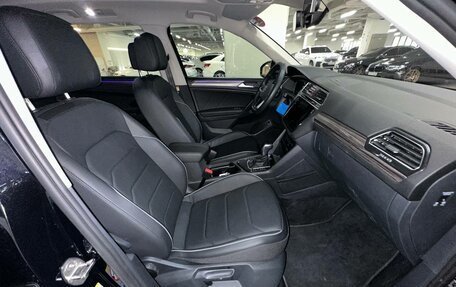 Volkswagen Tiguan II, 2022 год, 4 000 000 рублей, 19 фотография