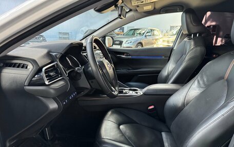Toyota Camry, 2019 год, 2 249 000 рублей, 6 фотография