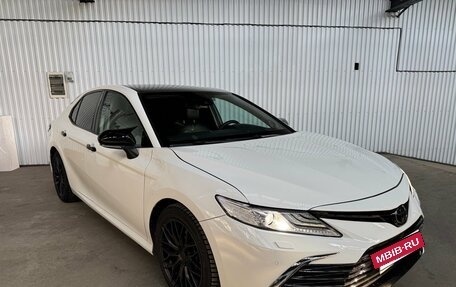 Toyota Camry, 2019 год, 2 249 000 рублей, 2 фотография