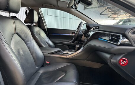 Toyota Camry, 2019 год, 2 249 000 рублей, 9 фотография