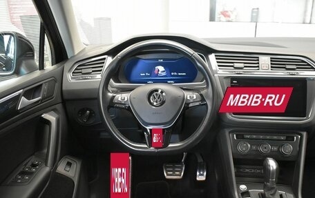 Volkswagen Tiguan II, 2018 год, 2 649 000 рублей, 8 фотография