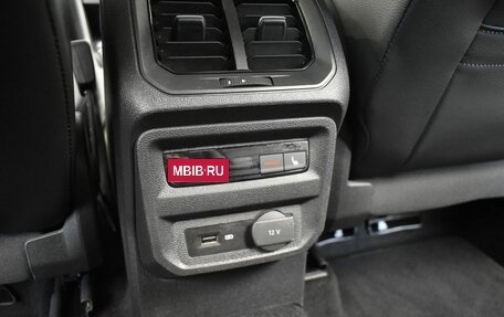 Volkswagen Tiguan II, 2018 год, 2 649 000 рублей, 23 фотография