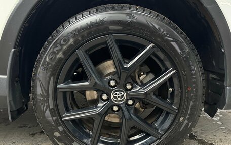 Toyota RAV4, 2018 год, 2 349 000 рублей, 14 фотография