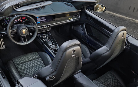 Porsche 911, 2025 год, 36 224 000 рублей, 11 фотография