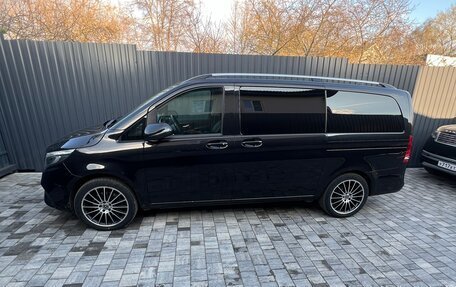 Mercedes-Benz V-Класс, 2020 год, 6 850 000 рублей, 2 фотография