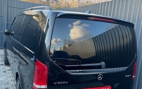 Mercedes-Benz V-Класс, 2020 год, 6 850 000 рублей, 5 фотография