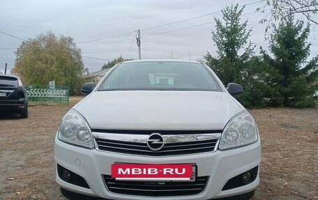 Opel Astra H, 2011 год, 675 000 рублей, 8 фотография
