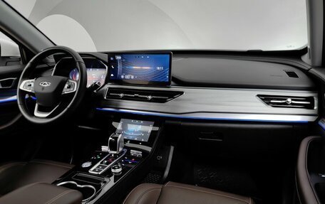 Chery Tiggo 8 Pro, 2023 год, 2 235 000 рублей, 15 фотография