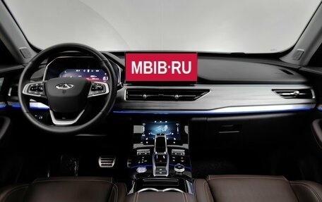 Chery Tiggo 8 Pro, 2023 год, 2 235 000 рублей, 14 фотография