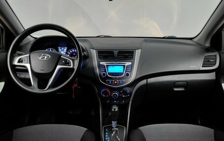 Hyundai Solaris II рестайлинг, 2012 год, 690 000 рублей, 12 фотография