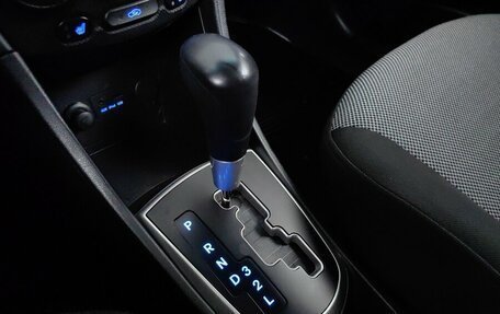 Hyundai Solaris II рестайлинг, 2012 год, 690 000 рублей, 16 фотография