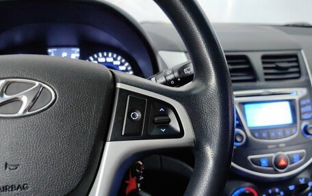 Hyundai Solaris II рестайлинг, 2012 год, 690 000 рублей, 18 фотография