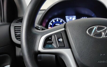 Hyundai Solaris II рестайлинг, 2012 год, 690 000 рублей, 17 фотография
