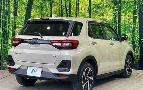 Toyota Raize I, 2022 год, 1 100 000 рублей, 5 фотография