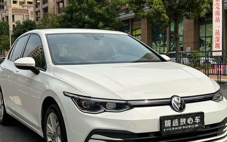 Volkswagen Golf VIII, 2023 год, 1 450 000 рублей, 3 фотография