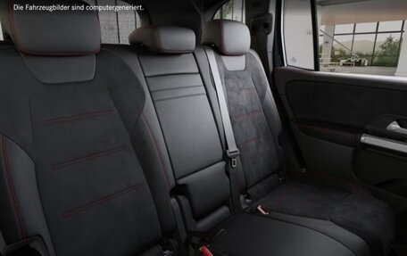 Mercedes-Benz GLB, 2025 год, 6 310 000 рублей, 9 фотография
