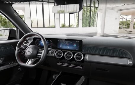 Mercedes-Benz GLB, 2025 год, 6 310 000 рублей, 7 фотография