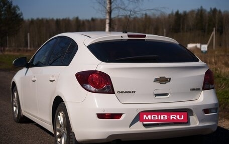 Chevrolet Cruze II, 2013 год, 850 000 рублей, 3 фотография