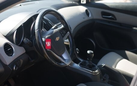 Chevrolet Cruze II, 2013 год, 850 000 рублей, 12 фотография