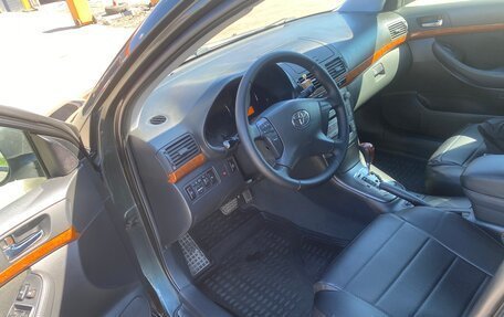 Toyota Avensis III рестайлинг, 2007 год, 750 000 рублей, 10 фотография