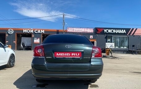 Toyota Avensis III рестайлинг, 2007 год, 750 000 рублей, 4 фотография
