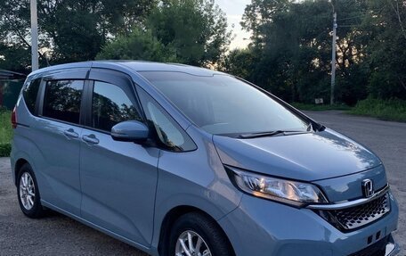 Honda Freed II, 2020 год, 1 420 000 рублей, 2 фотография