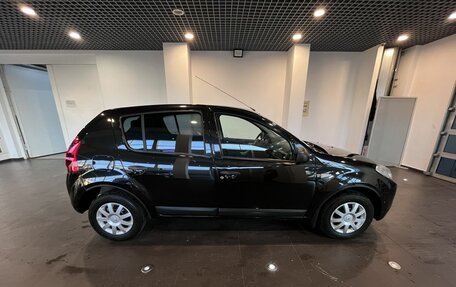 Renault Sandero I, 2013 год, 650 000 рублей, 2 фотография