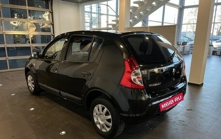 Renault Sandero I, 2013 год, 650 000 рублей, 5 фотография