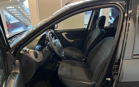 Renault Sandero I, 2013 год, 650 000 рублей, 16 фотография