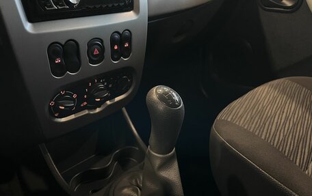 Renault Sandero I, 2013 год, 650 000 рублей, 28 фотография