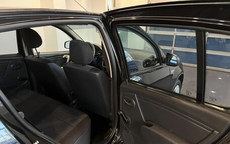 Renault Sandero I, 2013 год, 650 000 рублей, 24 фотография