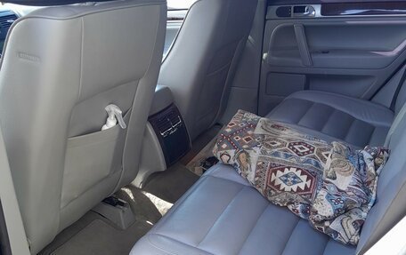 Volkswagen Touareg III, 2005 год, 950 000 рублей, 4 фотография