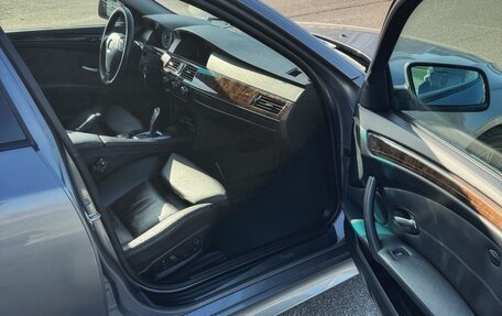 BMW 5 серия, 2008 год, 1 400 000 рублей, 15 фотография