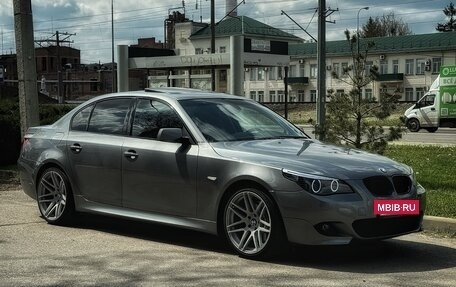 BMW 5 серия, 2008 год, 1 400 000 рублей, 2 фотография