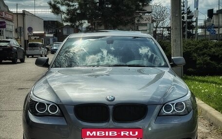 BMW 5 серия, 2008 год, 1 400 000 рублей, 4 фотография