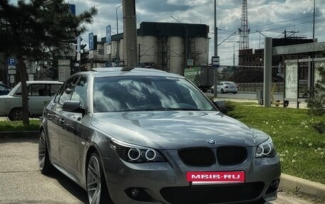 BMW 5 серия, 2008 год, 1 400 000 рублей, 3 фотография