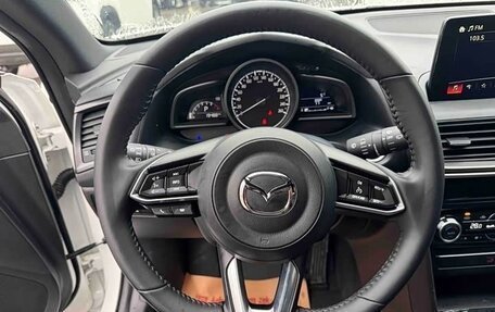 Mazda CX-4, 2023 год, 2 080 000 рублей, 7 фотография