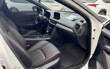 Mazda CX-4, 2023 год, 2 080 000 рублей, 14 фотография